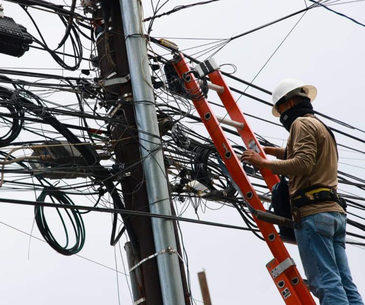 Retiran cables en desuso en Monterrey Retiran cables en desuso en Monterrey