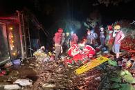 Volcadura deja 21 lesionados Volcadura deja 21 lesionados