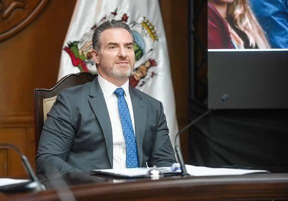 Anuncian que empezará a operar la Tarjeta Regia y la Regio Ruta Anuncian que empezará a operar la Tarjeta Regia y la Regio Ruta