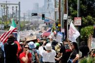 ¿Por qué iniciaron las multitudinarias protestas en Los Ángeles? ¿Por qué iniciaron las multitudinarias protestas en Los Ángeles?