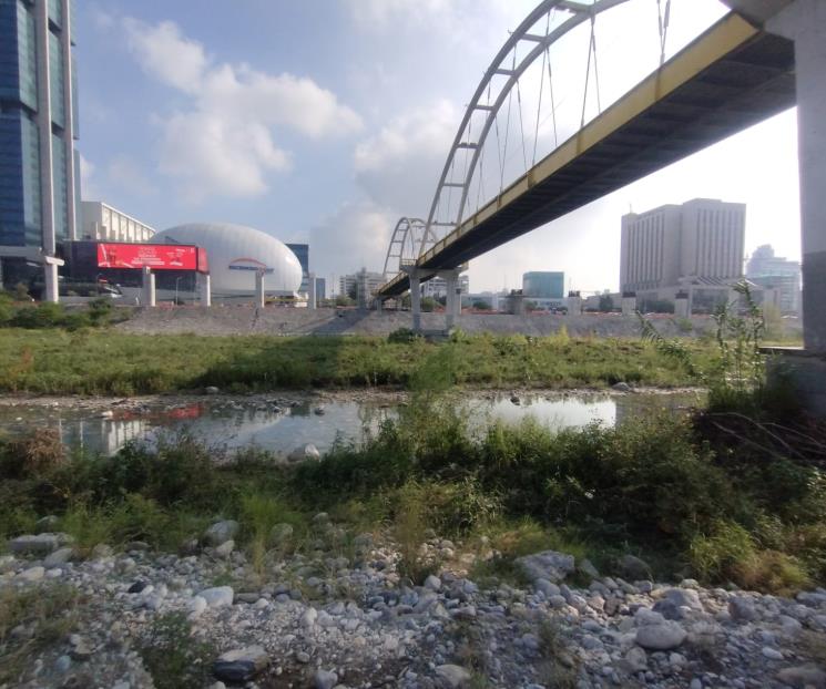 Indagan muerte de hombre encontrado en el Río Santa Catarina Indagan muerte de hombre encontrado en el Río Santa Catarina