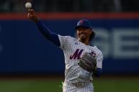 Lanza Peterson joya y Mets alcanzan liderato