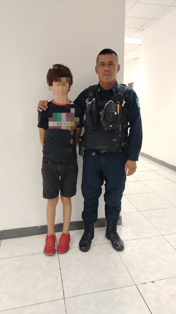 Elementos de la Policías de Guadalupe localizaron a un adolescente de 14 años que, luego de una discusión con su madre por su supuesto bajo desempeño escolar, escapó de su domicilio.