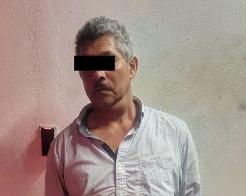 Detienen a pareja de farderos