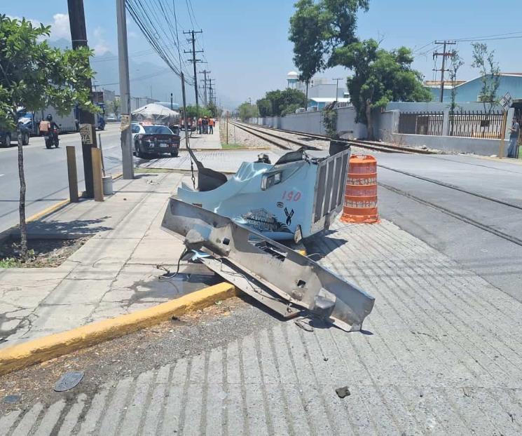 Embiste el tren a tráiler Embiste el tren a tráiler