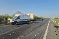 Deja choque un trailero lesionado