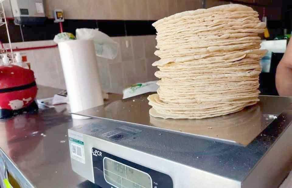 Pacta gobierno federal no aumentar precio de tortilla en México Pacta gobierno federal no aumentar precio de tortilla en México