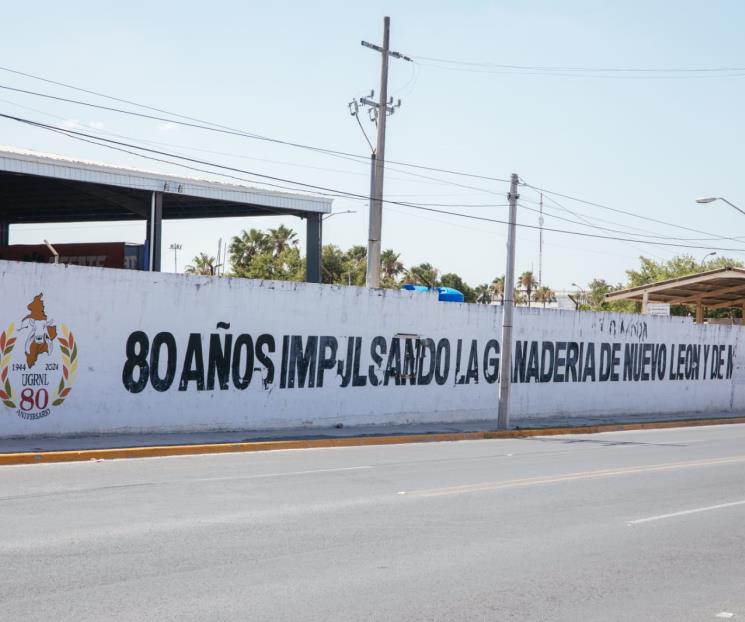 Ampliar&aacute; Gpe banqueta poniente de Av. Arturo B. de la Garza