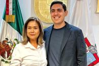 Toma protesta César Garza a nueva regidora