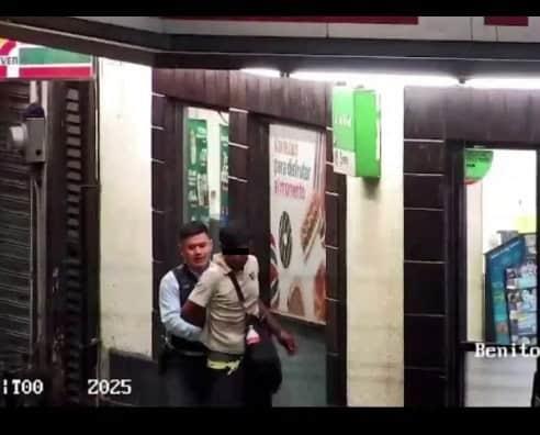 Detienen a asaltante de tienda Detienen a asaltante de tienda