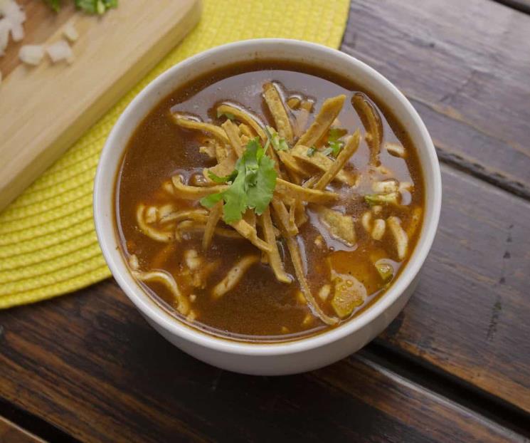 ¿Cómo se hace la salsa de la sopa de tortilla? ¿Cómo se hace la salsa de la sopa de tortilla?