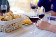 ¿Quiénes no pueden tomar vino? ¿Quiénes no pueden tomar vino?