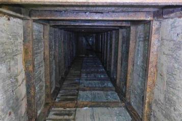 Clausuran narcot&uacute;nel en Tijuana que conectaba con San Diego