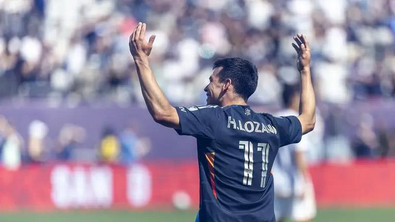 Jersey de Hirving Lozano, entre los más vendidos
