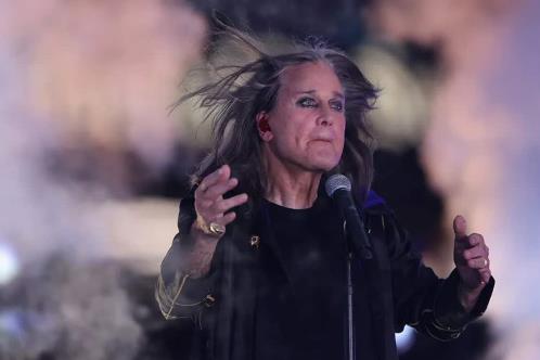 Vende Ozzy Osbourne su ADN en latas vacías