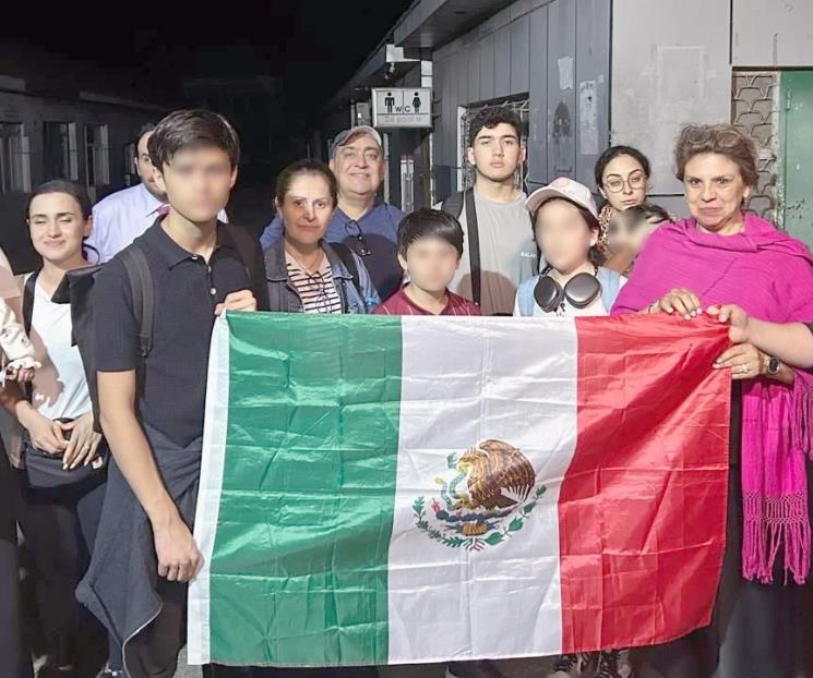 Evacuan a mexicanos de Medio Oriente Evacuan a mexicanos de Medio Oriente