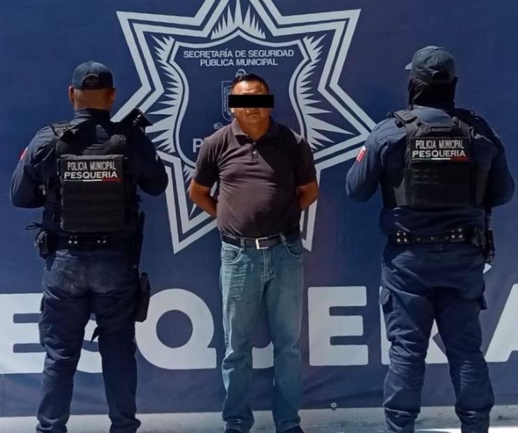 Acusa mujer taxista a pasajero de agresión Acusa mujer taxista a pasajero de agresión
