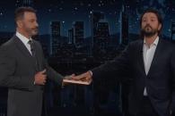 Diego Luna conducirá el programa Jimmy Kimmel Live! Diego Luna conducirá el programa Jimmy Kimmel Live!