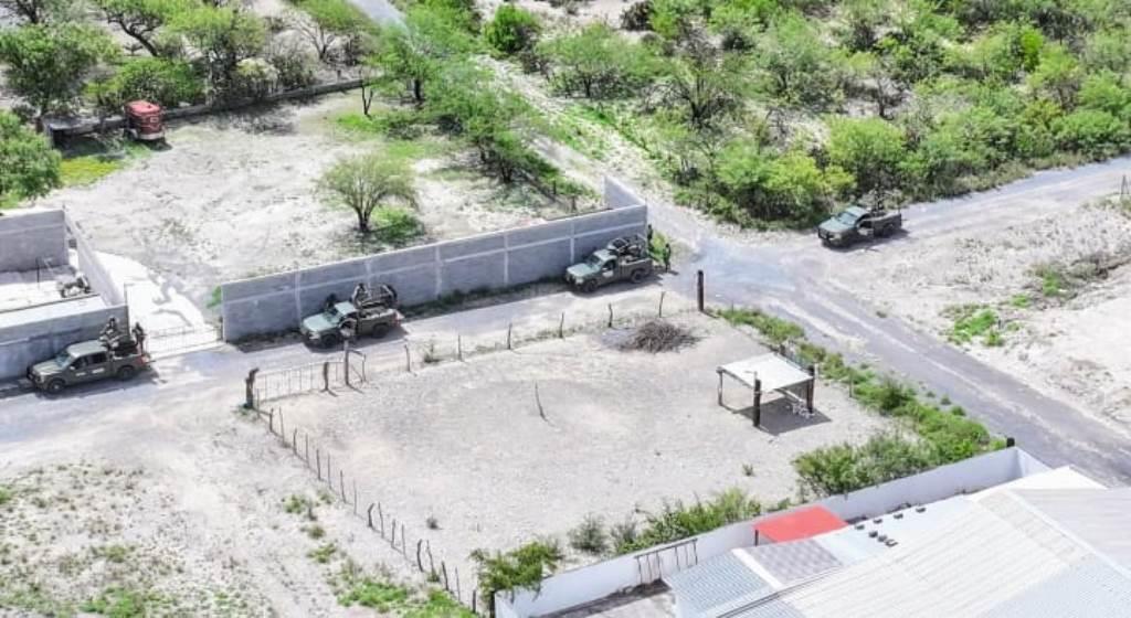 Rescatan a 4 secuestrados Rescatan a 4 secuestrados