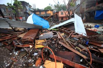 Exigen comunidades declaratoria de desastre tras huracán ´Erick´