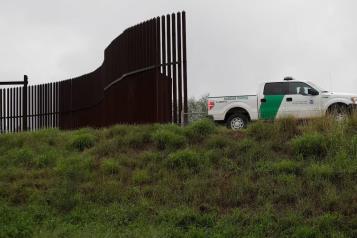 Deja Texas de financiar el muro fronterizo