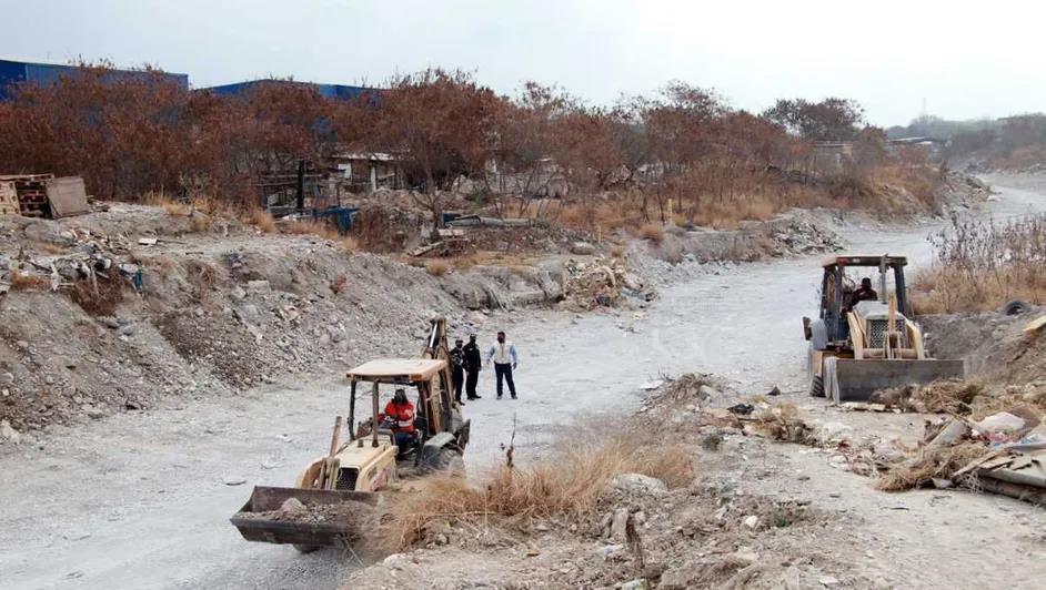 Limpian arroyo ´El Obispo´ Limpian arroyo ´El Obispo´