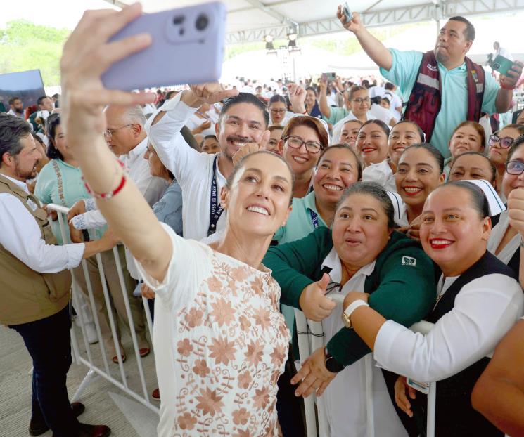 En julio se regularizará el suministro de fármacos: Sheinbaum En julio se regularizará el suministro de fármacos: Sheinbaum