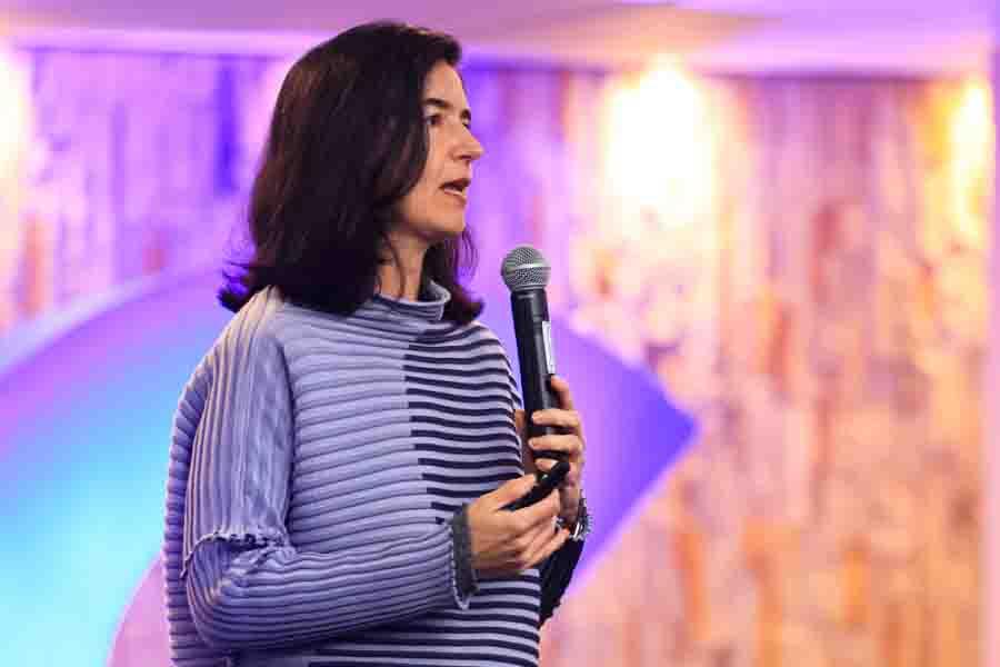 Concreto y útil: 5 tips de arquitecta Fernanda Canales a estudiantes Concreto y útil: 5 tips de arquitecta Fernanda Canales a estudiantes