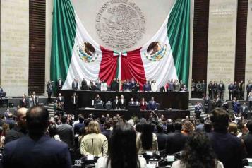 Aprueban diputados reforma que desaparece al Coneval