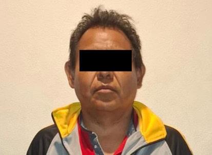 Abusa presuntamente de hijastra Abusa presuntamente de hijastra