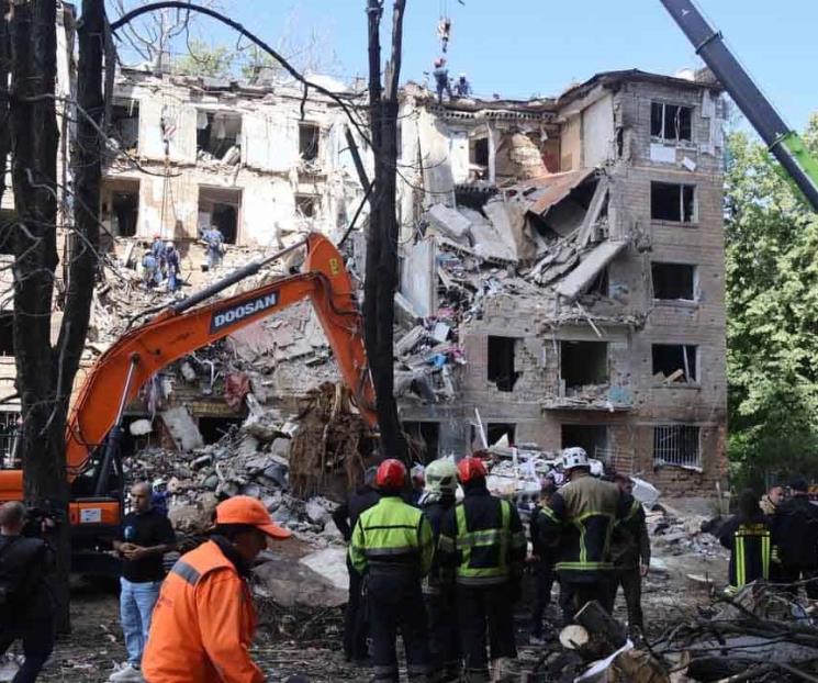 Ataque ruso en Ucrania deja al menos 9 muertos y 150 heridos Ataque ruso en Ucrania deja al menos 9 muertos y 150 heridos