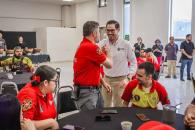 Celebra Santiago a los paramédicos