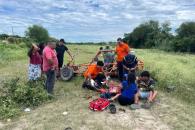 Vuelca vehículo tubular en Cadereyta; hay 1 muerto y uno más herido