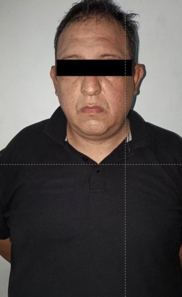 Un hombre fue detenido por elementos de la Secretaría de Seguridad Pública de Santa Catarina tras ser señalado como presunto responsable de acoso sexual contra una joven en la vía pública, en la colonia Los Viñedos.