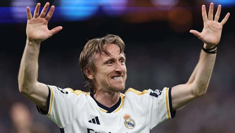 Modric no se retira: jugará con Milán Modric no se retira: jugará con Milán