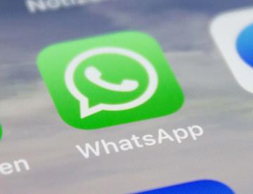 La IA de Meta ya analiza y resume conversaciones de WhatsApp