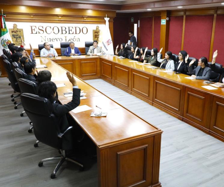 Realizan en Escobedo el ejercicio ´Cabildo por un Día´ Realizan en Escobedo el ejercicio ´Cabildo por un Día´