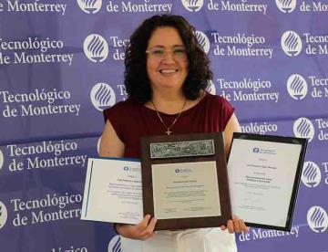 Profesor inspirador: docente de campus Morelia es reconocida