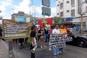 Vuelven a marchar contra el ´tarifazo´