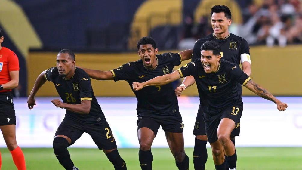 Honduras sorprende a Panamá Honduras sorprende a Panamá