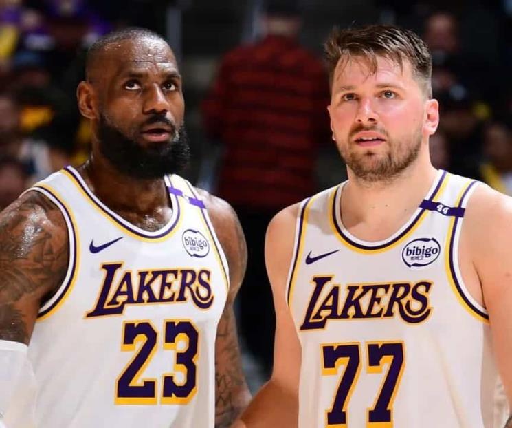 Lebron James seguirá una temporada más en los Lakers