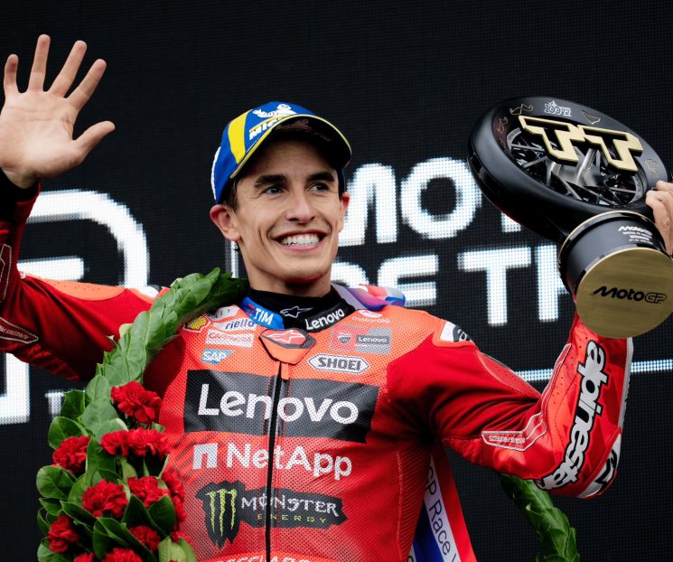 Gana Marc el GP de Holanda y sigue liderando en el MotoGP