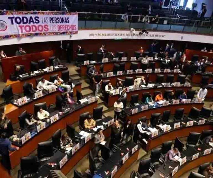 Avala Senado Comisión Nacional Antimonopolio