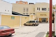 Hallan sin vida a hombre en hotel