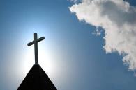 Pide Iglesia perdón a los jóvenes y les asegura: "No están solos"