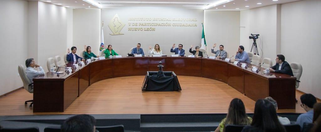 Avala IEE culminación de liquidación de partidos extintos