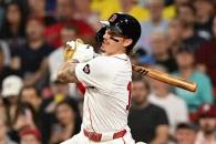 Conecta Jarren jonrón con Boston