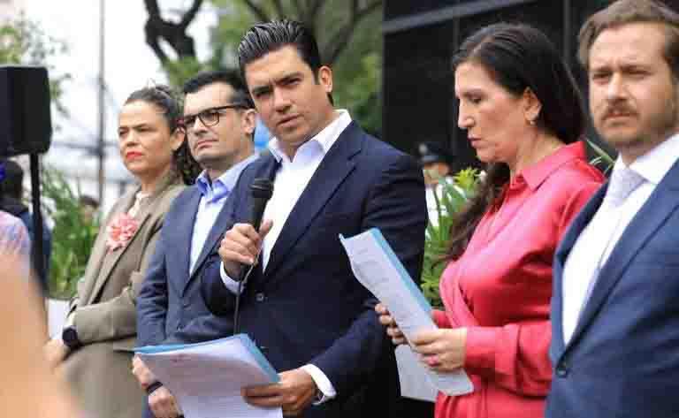 Denuncia Acción Nacional a Vector de Alfonso Romo ante FGR Denuncia Acción Nacional a Vector de Alfonso Romo ante FGR