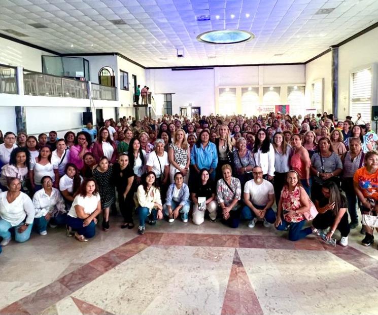 Se suma SC al programa federal ´Tejedoras de Patria´