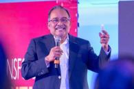 Reduce Escobedo 75% en trámites urbanos